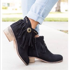 Western Harness Fringe Chic Ankle Bootie**Fits like size 6.5**